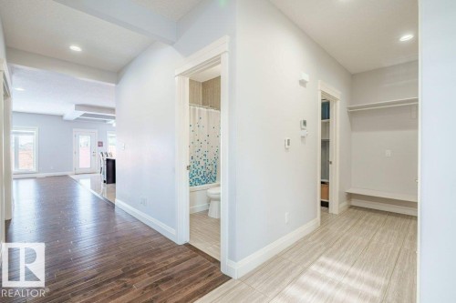 2212 22 Street, Edmonton, AB - Indoor Photo Showing Other Room