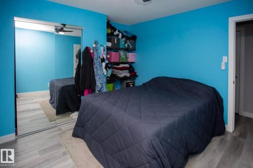 201 10606 123 Street, Edmonton, AB - Indoor Photo Showing Bedroom