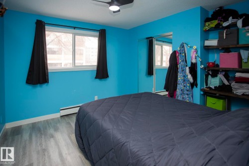 201 10606 123 Street, Edmonton, AB - Indoor Photo Showing Bedroom