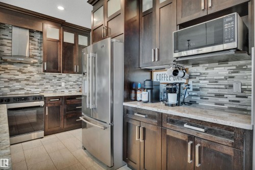 41 Sutherland Street, Leduc, AB - Indoor Photo Showing Kitchen