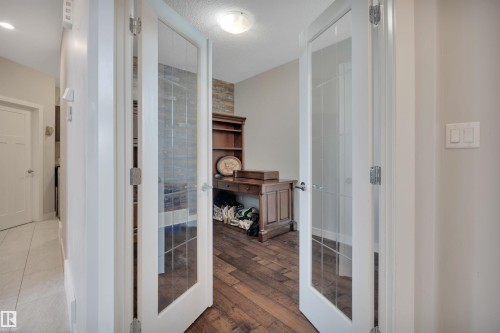 41 Sutherland Street, Leduc, AB - Indoor