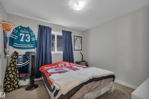 41 Sutherland Street, Leduc, AB - Indoor Photo Showing Bedroom