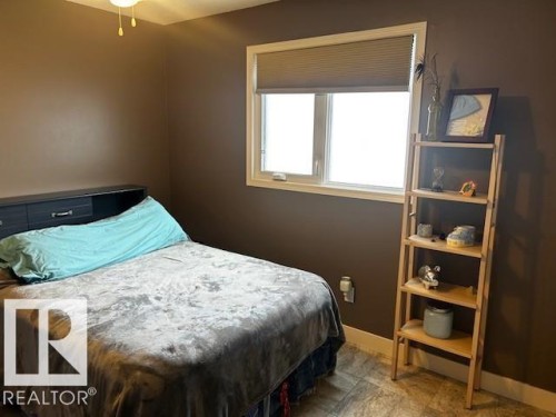 4611 50A Avenue, Lamont, AB - Indoor Photo Showing Bedroom