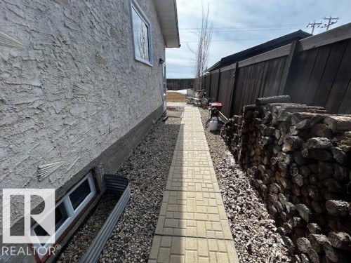 4611 50A Avenue, Lamont, AB - Outdoor