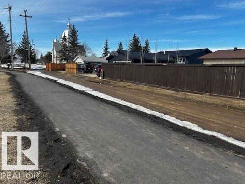 4611 50A Avenue, Lamont, AB - Outdoor