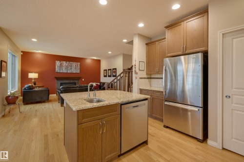 20645 93A Avenue, Edmonton, AB - Indoor Photo Showing Kitchen