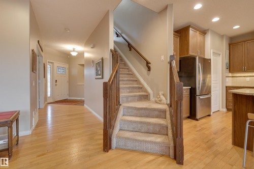 20645 93A Avenue, Edmonton, AB - Indoor