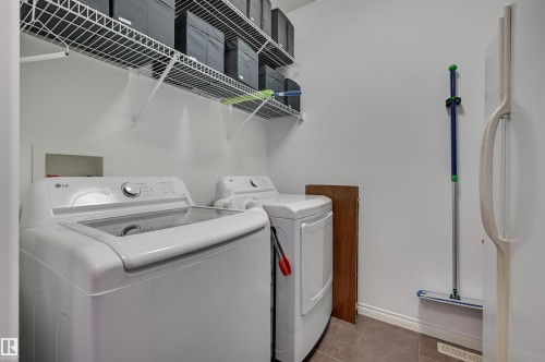 20645 93A Avenue, Edmonton, AB - Indoor Photo Showing Laundry Room