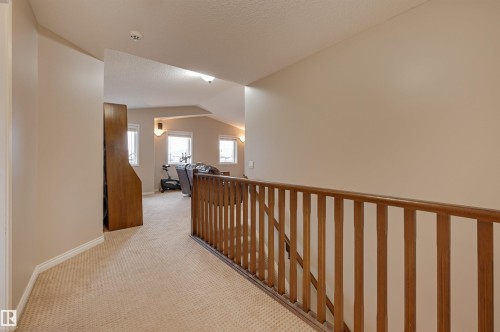 20645 93A Avenue, Edmonton, AB - Indoor Photo Showing Other Room