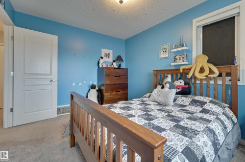 20645 93A Avenue, Edmonton, AB - Indoor Photo Showing Bedroom