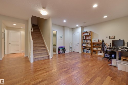 20645 93A Avenue, Edmonton, AB - Indoor