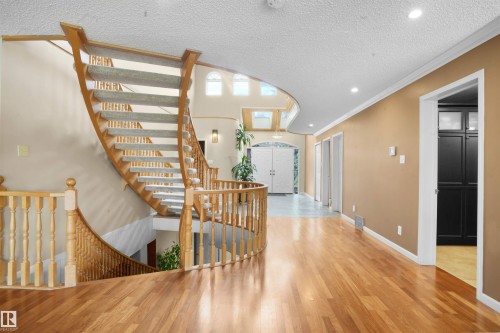 10815 Bearspaw Dr E Nw, Edmonton, AB - Indoor Photo Showing Other Room