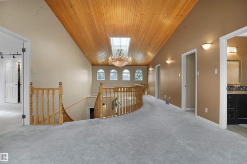 10815 Bearspaw Dr E Nw, Edmonton, AB - Indoor Photo Showing Other Room