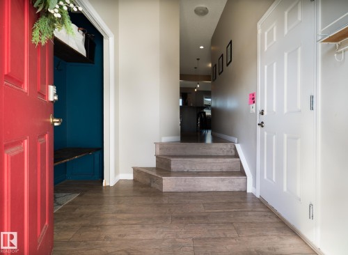 1245 Mcconachie Boulevard, Edmonton, AB - Indoor Photo Showing Other Room