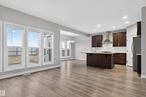 8825 24 Avenue, Edmonton, AB - Indoor Photo Showing Kitchen
