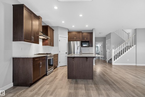 8825 24 Avenue, Edmonton, AB - Indoor Photo Showing Kitchen With Upgraded Kitchen