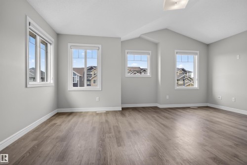 8825 24 Avenue, Edmonton, AB - Indoor Photo Showing Other Room