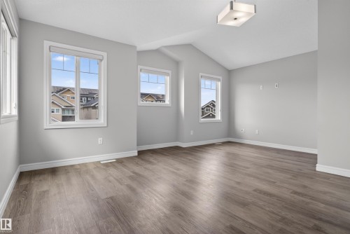 8825 24 Avenue, Edmonton, AB - Indoor Photo Showing Other Room
