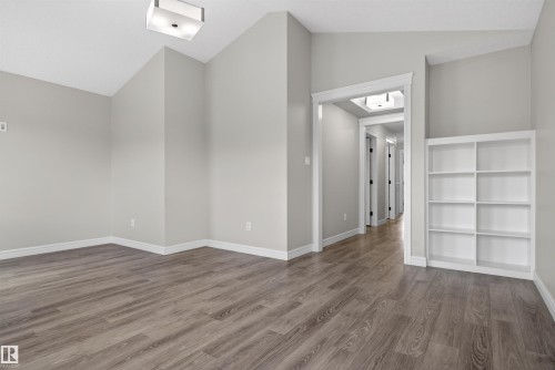 8825 24 Avenue, Edmonton, AB - Indoor Photo Showing Other Room