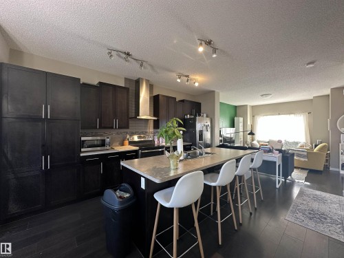 194 Allard Link, Edmonton, AB - Indoor