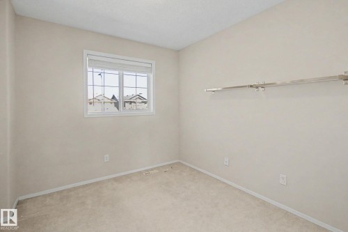 3505 Mclean Crescent, Edmonton, AB - Indoor Photo Showing Other Room