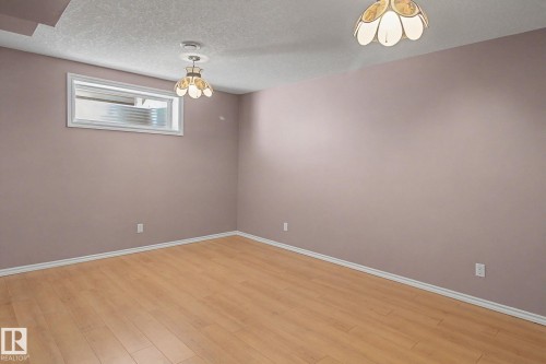 3505 Mclean Crescent, Edmonton, AB - Indoor Photo Showing Other Room