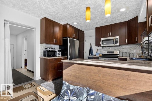 15815 124 Street, Edmonton, AB - Indoor Photo Showing Kitchen