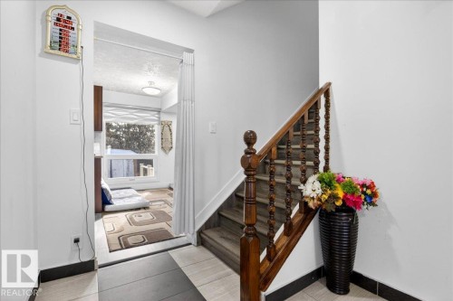 15815 124 Street, Edmonton, AB - Indoor Photo Showing Other Room