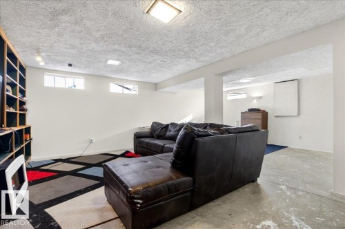 15815 124 Street, Edmonton, AB - Indoor Photo Showing Other Room
