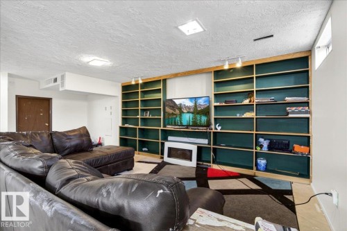 15815 124 Street, Edmonton, AB - Indoor