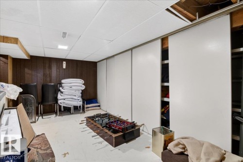 15815 124 Street, Edmonton, AB - Indoor