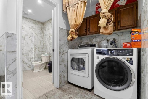 15815 124 Street, Edmonton, AB - Indoor Photo Showing Laundry Room