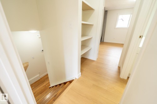 744 Saddleback Road, Edmonton, AB - Indoor Photo Showing Other Room
