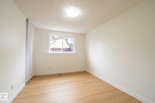 744 Saddleback Road, Edmonton, AB - Indoor Photo Showing Other Room