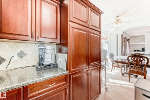 17808 109 Street Nw, Edmonton, AB - Indoor