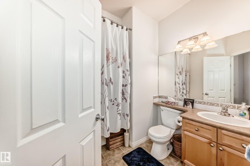 17808 109 Street Nw, Edmonton, AB - Indoor Photo Showing Bathroom
