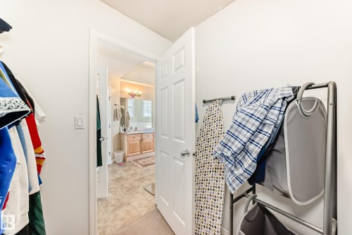 17808 109 Street Nw, Edmonton, AB - Indoor