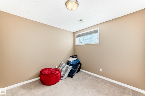 17808 109 Street Nw, Edmonton, AB - Indoor