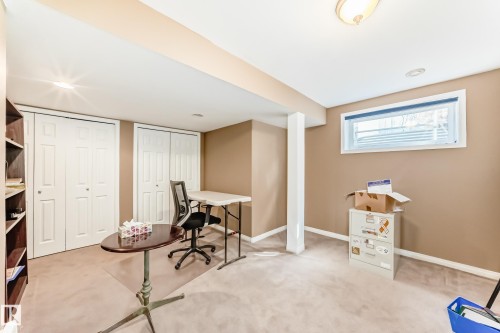 17808 109 Street Nw, Edmonton, AB - Indoor