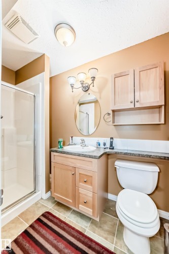 17808 109 Street Nw, Edmonton, AB - Indoor Photo Showing Bathroom