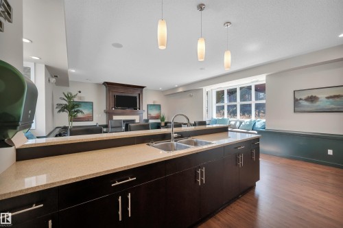122 655 Watt Boulevard, Edmonton, AB - Indoor Photo Showing Kitchen With Double Sink