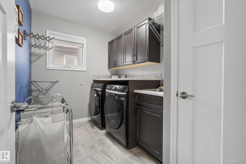 2110 53 Street, Edmonton, AB - Indoor Photo Showing Laundry Room
