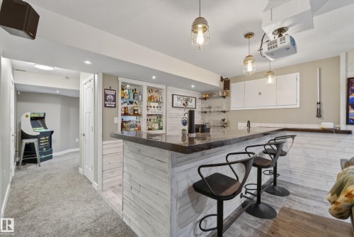 2110 53 Street, Edmonton, AB - Indoor