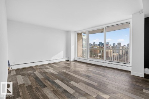 1806 9835 113 Street, Edmonton, AB - Indoor Photo Showing Other Room