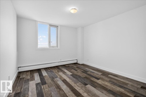 1806 9835 113 Street, Edmonton, AB - Indoor Photo Showing Other Room
