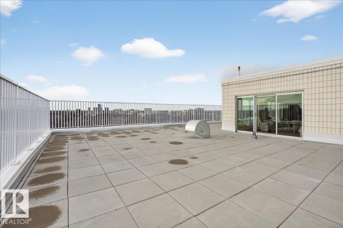 1806 9835 113 Street, Edmonton, AB - Outdoor