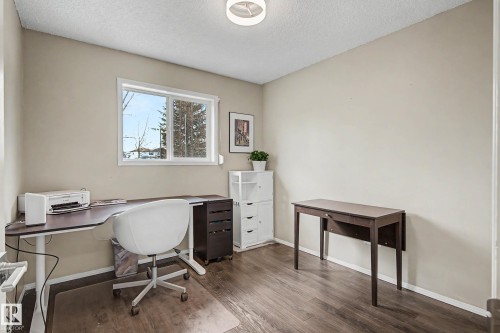 2056 Brennan Crescent, Edmonton, AB - Indoor Photo Showing Office