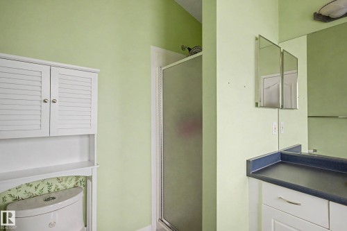 2056 Brennan Crescent, Edmonton, AB - Indoor