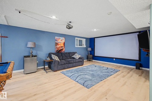 2056 Brennan Crescent, Edmonton, AB - Indoor