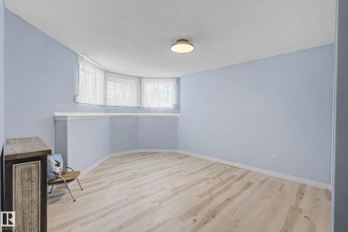2056 Brennan Crescent, Edmonton, AB - Indoor Photo Showing Other Room